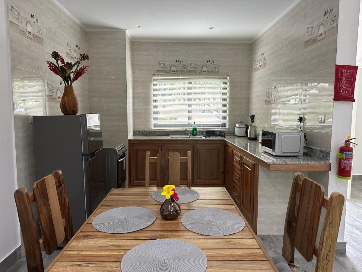 Jasmine Stay Self-Catering Apartments Victoria Zewnętrze zdjęcie